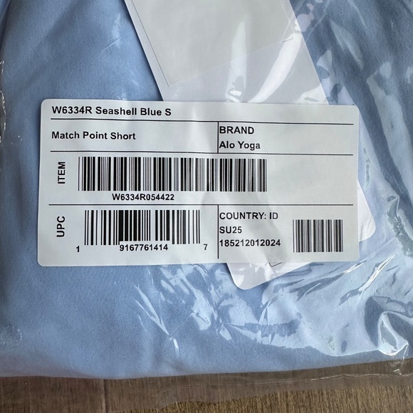 Alo Yoga Match Point Short in Seashell Blue Women's Size Small NEW - Picture 2 of 7